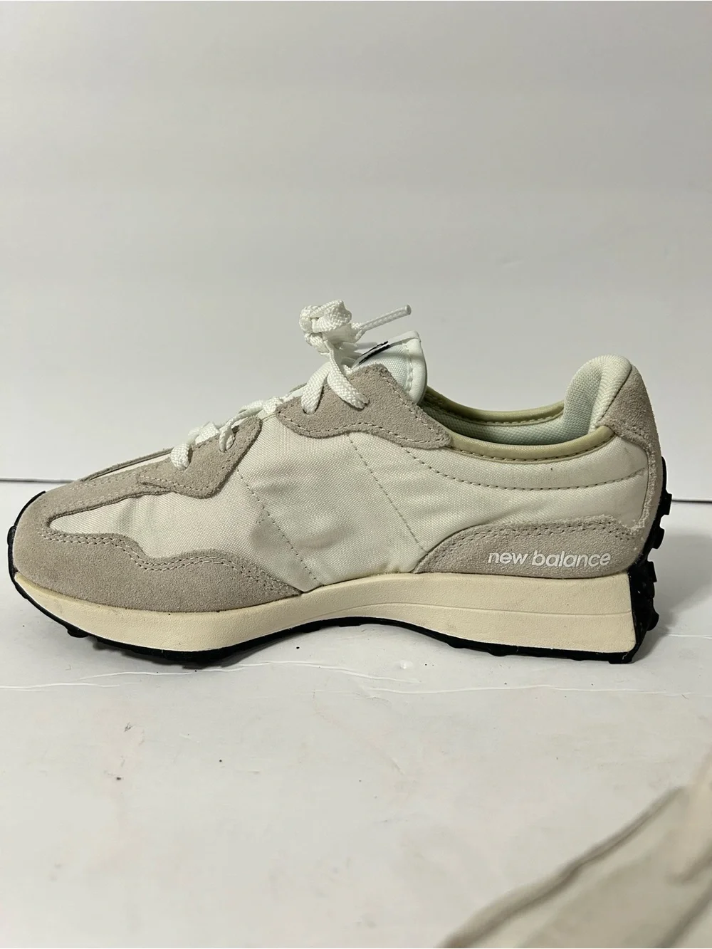 New Balance 327 Athletic Shoes Sneakers Little Kid 3.5 Silver Birch/Navy BA1-13